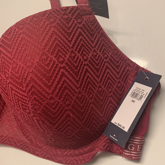 new Tommy Hilfiger bra 36C - Picture 2 of 4